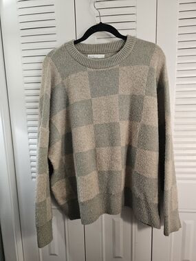 OAK + FORT Women's Checkered Crewneck Sweater in Sage and Cream